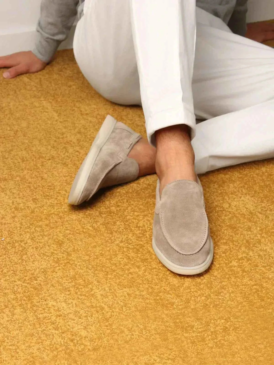 Mocassins Classiques en Cuir Suédé Gris Clair